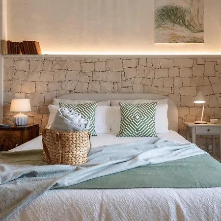 Ulia Sicilymyhome * Ispica