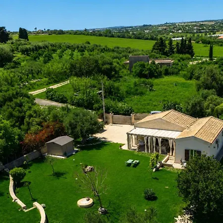 Villa Ulia Sicilymyhome *